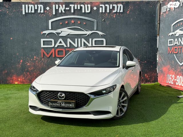 מודעת רכב מאזדה 3