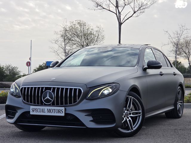 מודעת רכב מרצדס-בנץ E-class