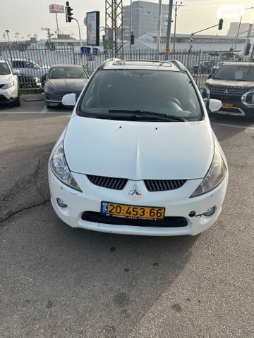 מודעת רכב מיצובישי גרנדיס