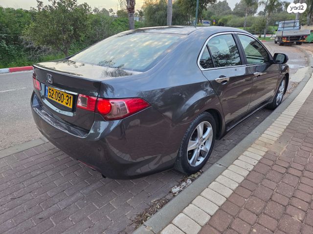 מודעת רכב הונדה אקורד 2