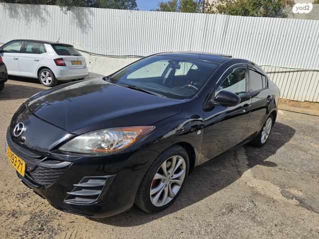 מודעת רכב מאזדה 3