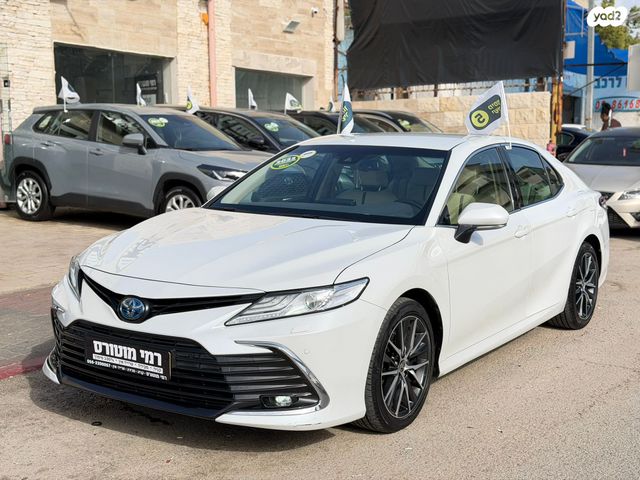 מודעת רכב טויוטה קאמרי