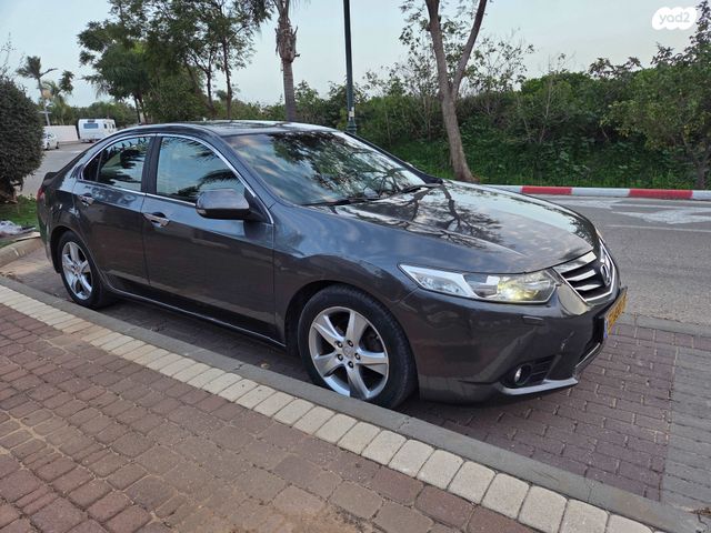 מודעת רכב הונדה אקורד 1