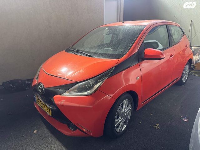 מודעת רכב טויוטה אייגו