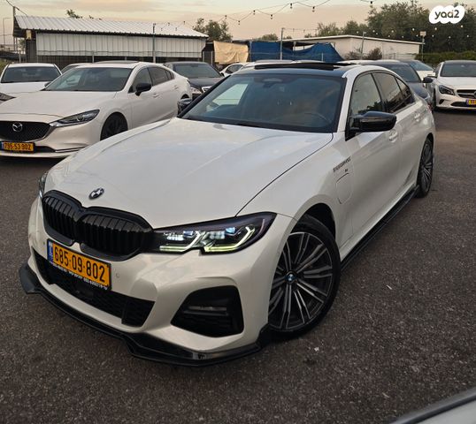 מודעת רכב ב מ וו סדרה 3 1