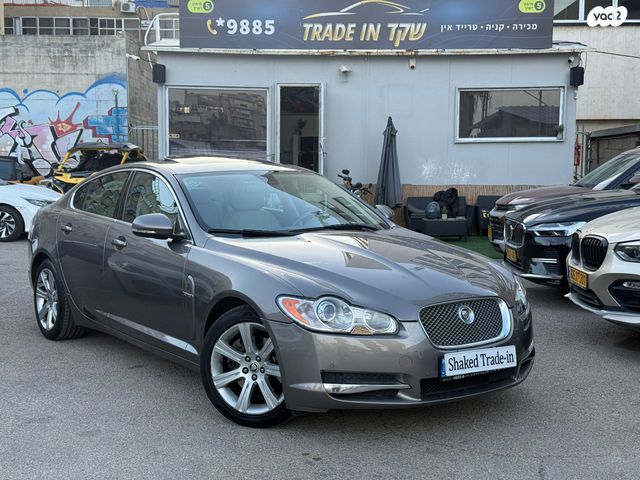 מודעת רכב יגואר XF