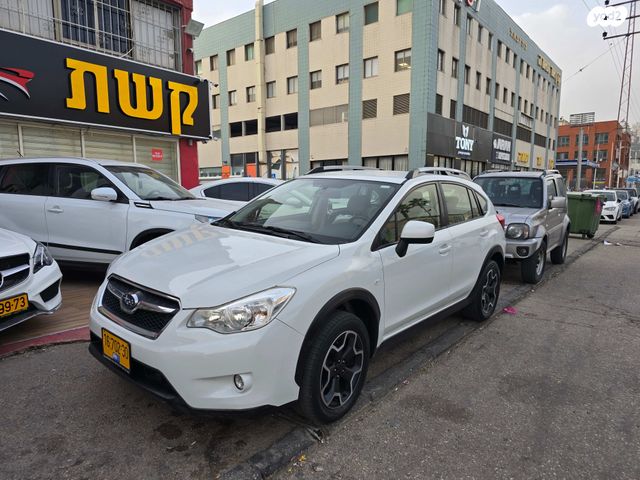 מודעת רכב סובארו XV