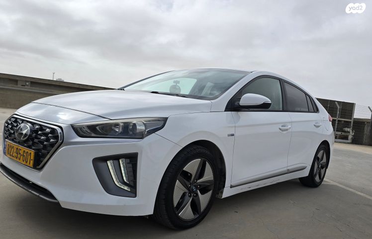 מודעת רכב יונדאי איוניק