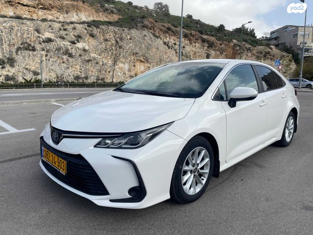 מודעת רכב טויוטה קורולה