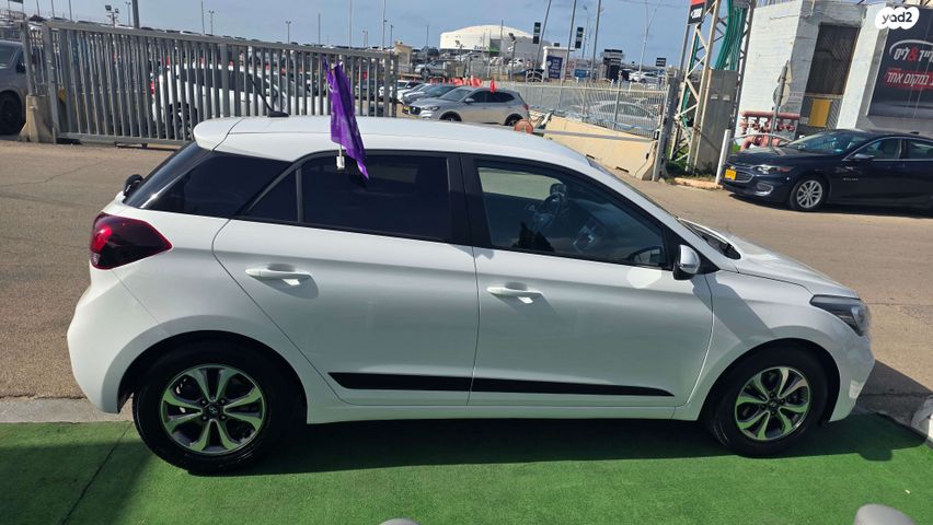 מודעת רכב יונדאי i20 1