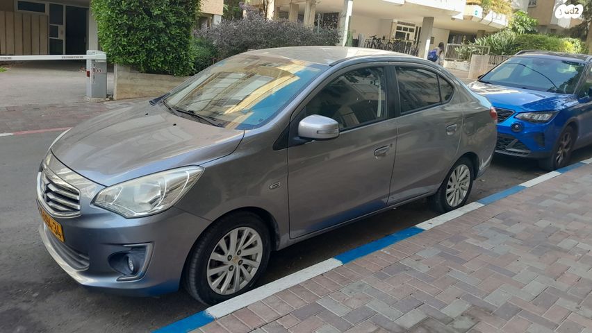 מודעת רכב מיצובישי אטראז'