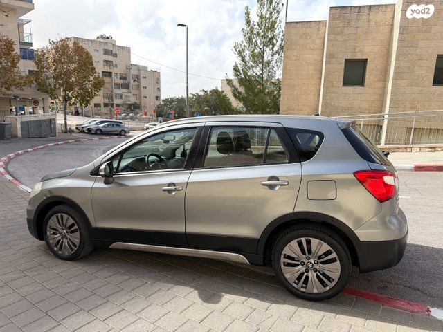 מודעת רכב סוזוקי קרוסאובר