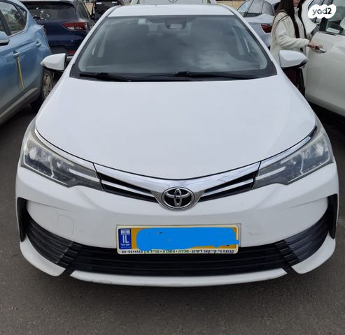 מודעת רכב טויוטה קורולה