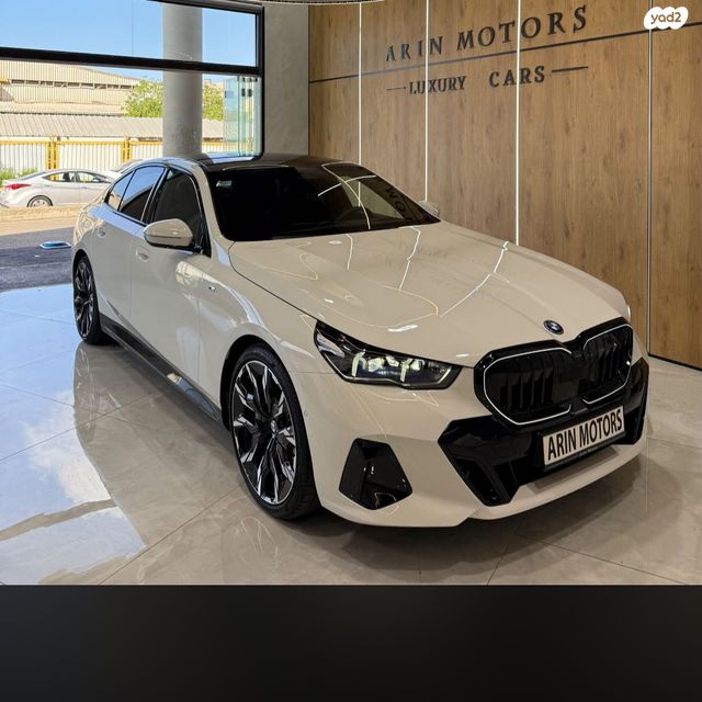 מודעת רכב ב מ וו I5