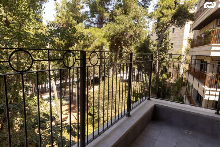 טשרניחובסקי 3