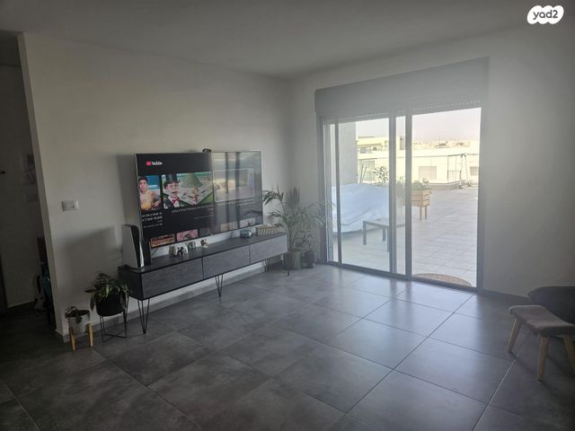 גרגר הנחלים 12