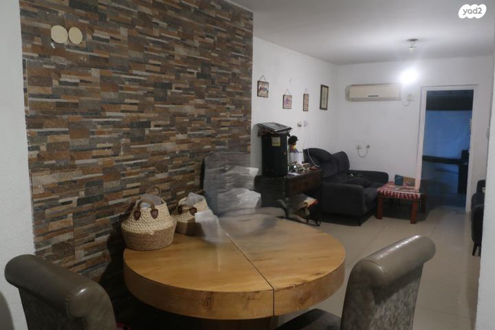 יצחק בן צבי 1001