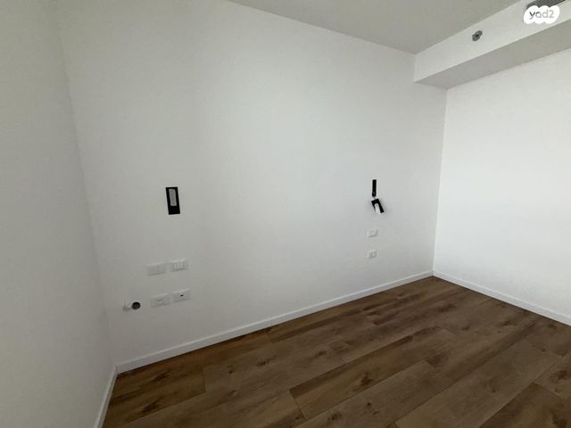 ארלוזורוב 84