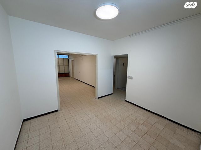 הנשיא הראשון 29