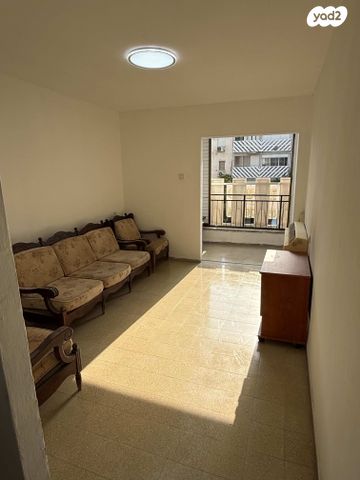 שדרות יוספטל 2