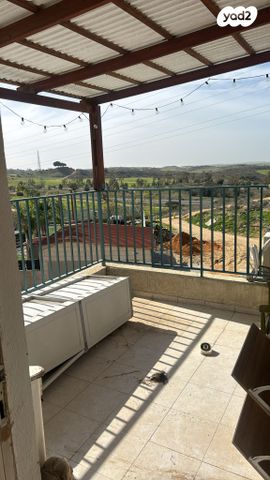 כיכר המושבות 10