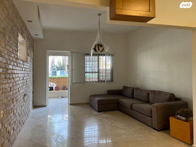 שדרות חכמי ישראל 36