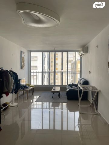 יהושע חנקין 79