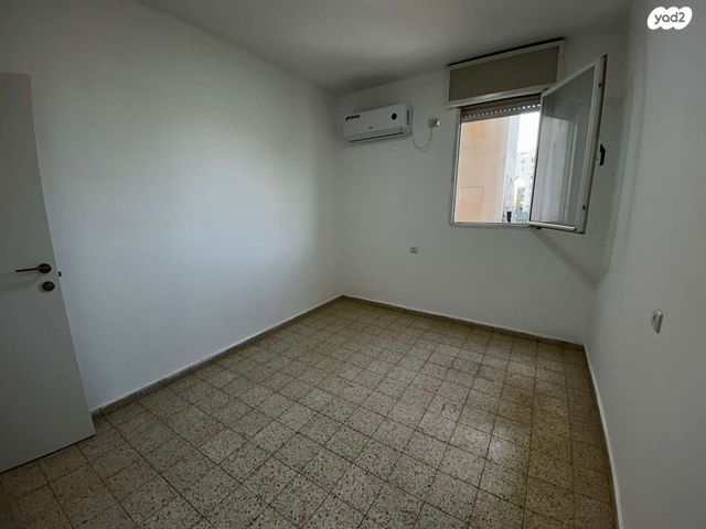 הרב יעקב רקח 2