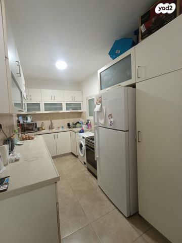 ים התיכון 14