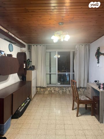 שדרות ורבורג 15