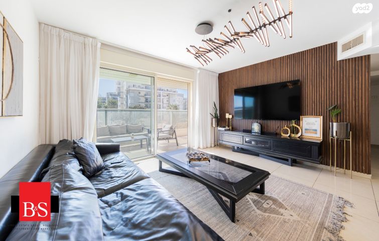 דירה, קרית השרון, נתניה