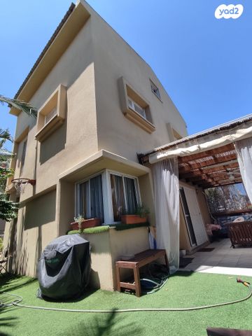 נאות המכבים