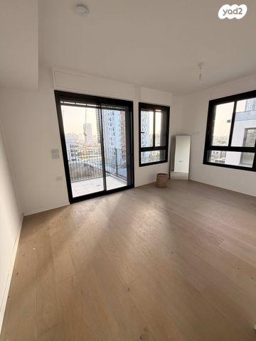 הצפון החדש - כיכר המדינה