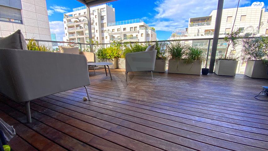 הגוש הגדול, רמת אביב החדשה, נופי ים