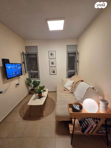 אלכסנדר ינאי 17