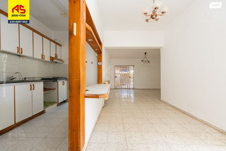 אסף שמחוני 38