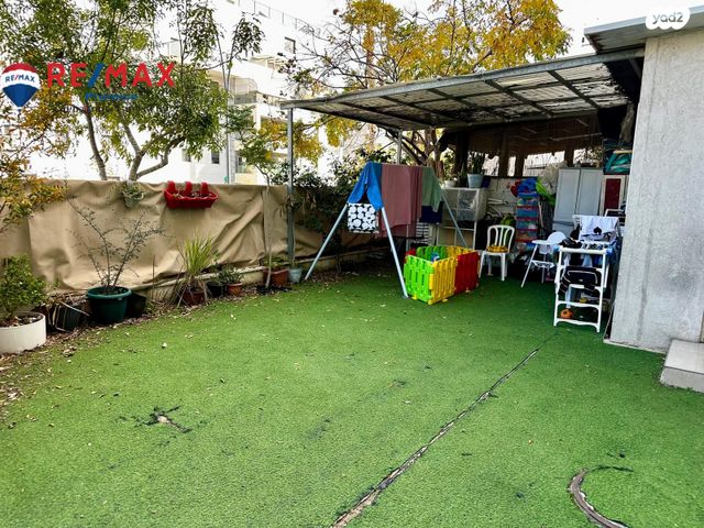 ח.מ. שפירא 74