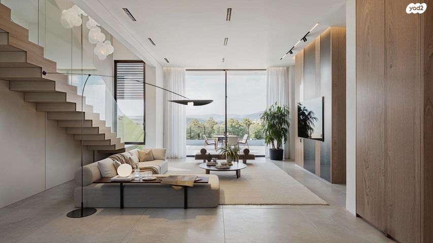 פרופסור יעקב נאמן 