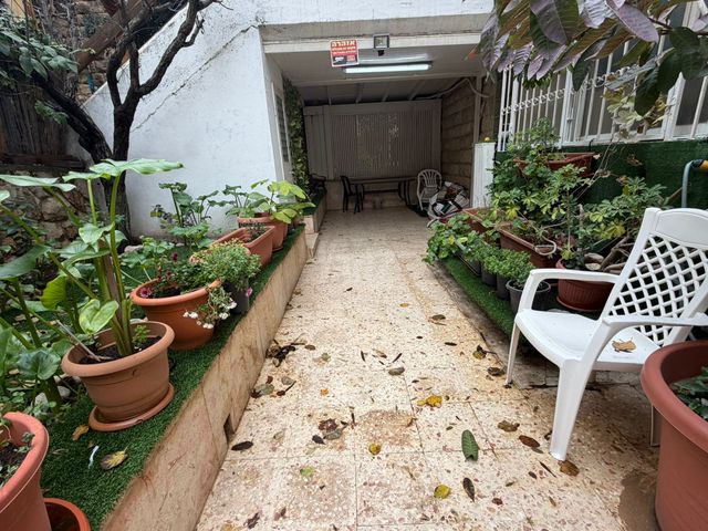 דירת גן למכירה בירושלים (תיווך) — 3