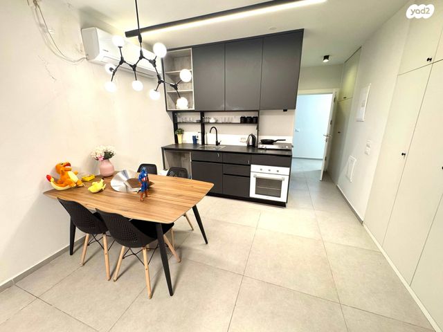 חיים וייצמן 14