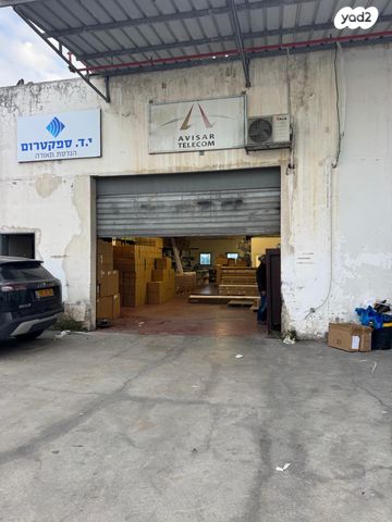 נווה אילן - אזרחי