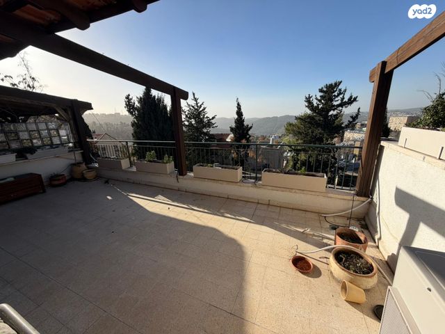 ארתור הנטקה 