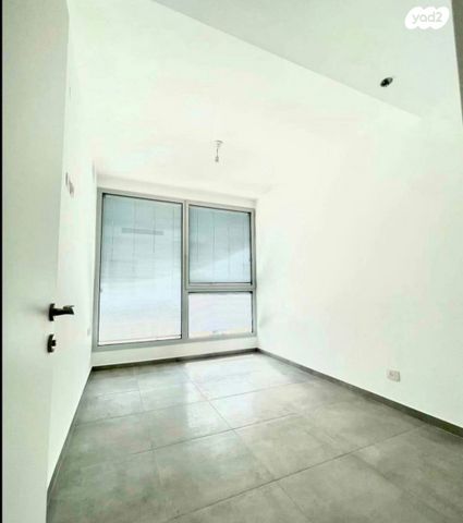 גרציאני יצחק 