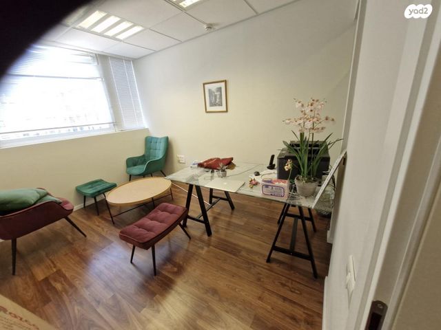 גלגלי הפלדה 