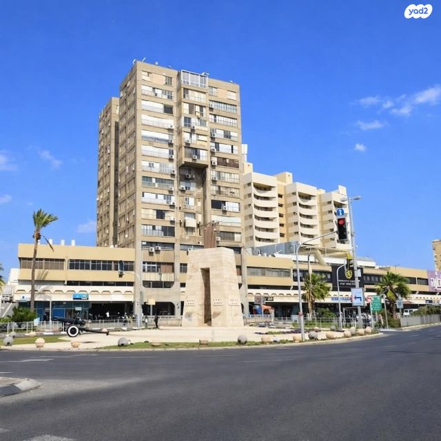 שדרות העצמאות 67