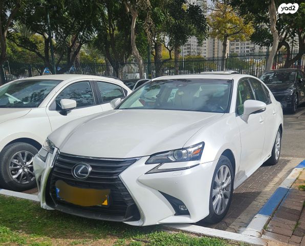 מודעת רכב לקסוס GS