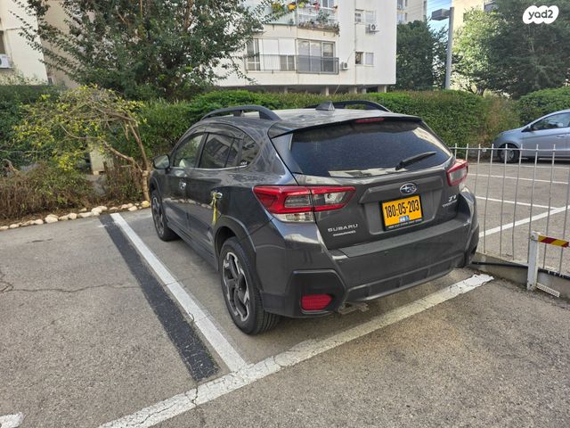 מודעת רכב סובארו XV