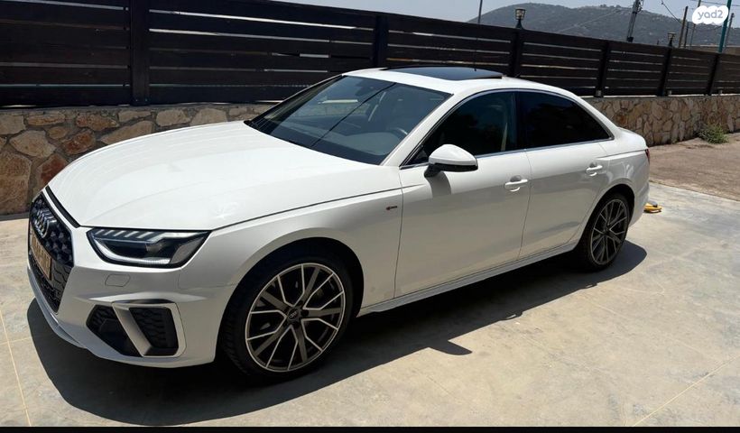 מודעת רכב אאודי A4