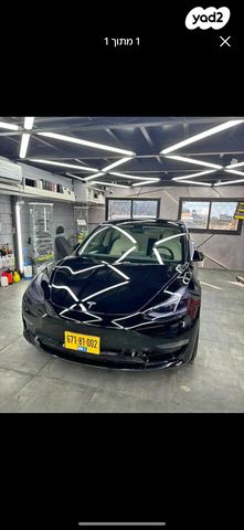 מודעת רכב טסלה מודל 3