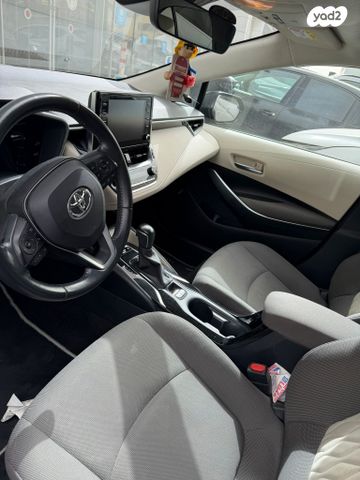 מודעת רכב טויוטה קורולה